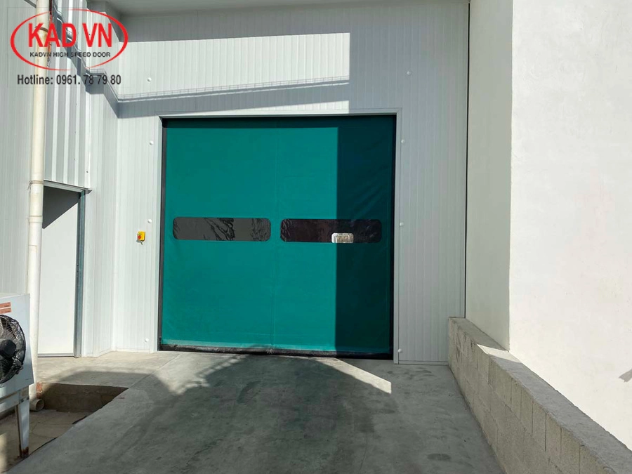 Cửa cuốn nhanh tại Củ Chi, TPHCM có nên lắp đặt Không?